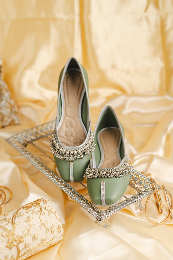 Ghunghroo Edit - Light Green Premium Leather Jutti