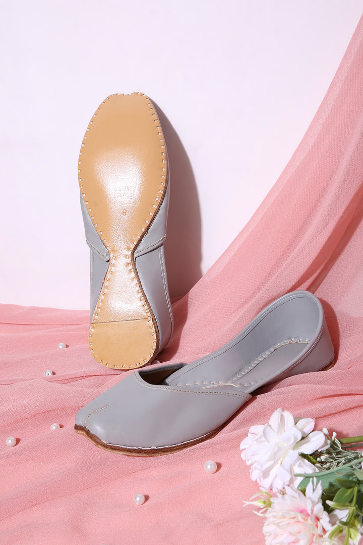 Soft Dove Grey Everyday comfort